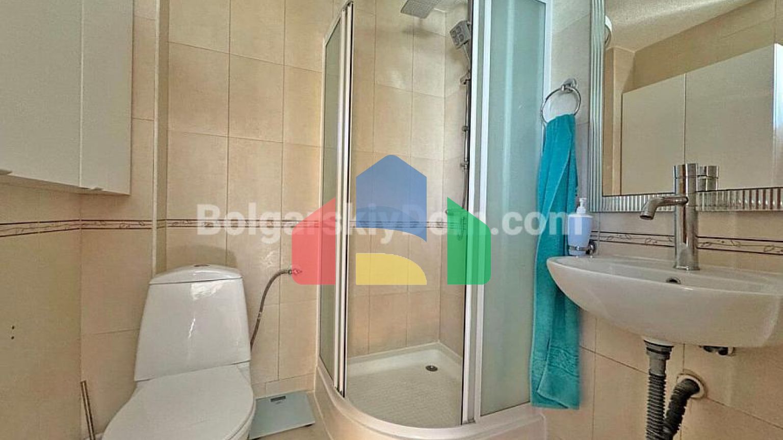 Трикімнатна квартира в Бей В'ю Віллас