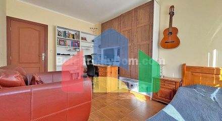 Трикімнатна квартира в Бей В'ю Віллас