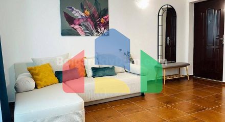 Двокімнатна квартира в Голден Ай