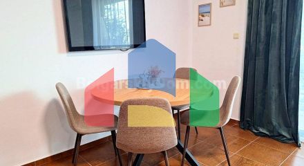 Двокімнатна квартира в Голден Ай