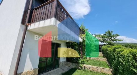 Таунхаус в Кошариці