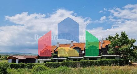 Таунхаус в Кошариці