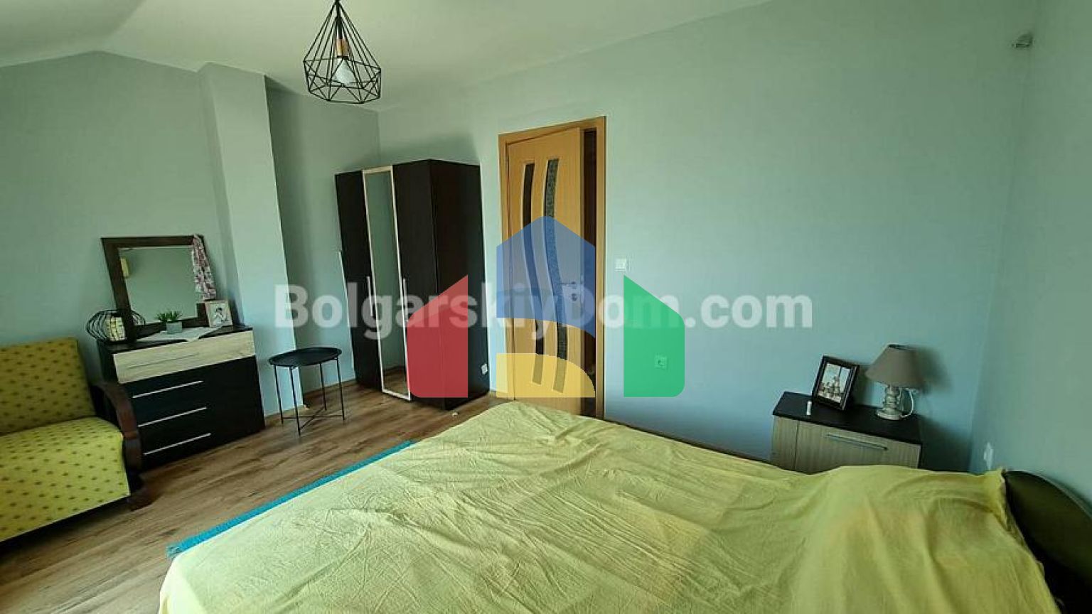 Таунхаус в Кошариці