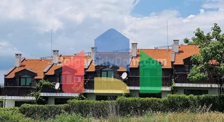 Таунхаус в Кошариці