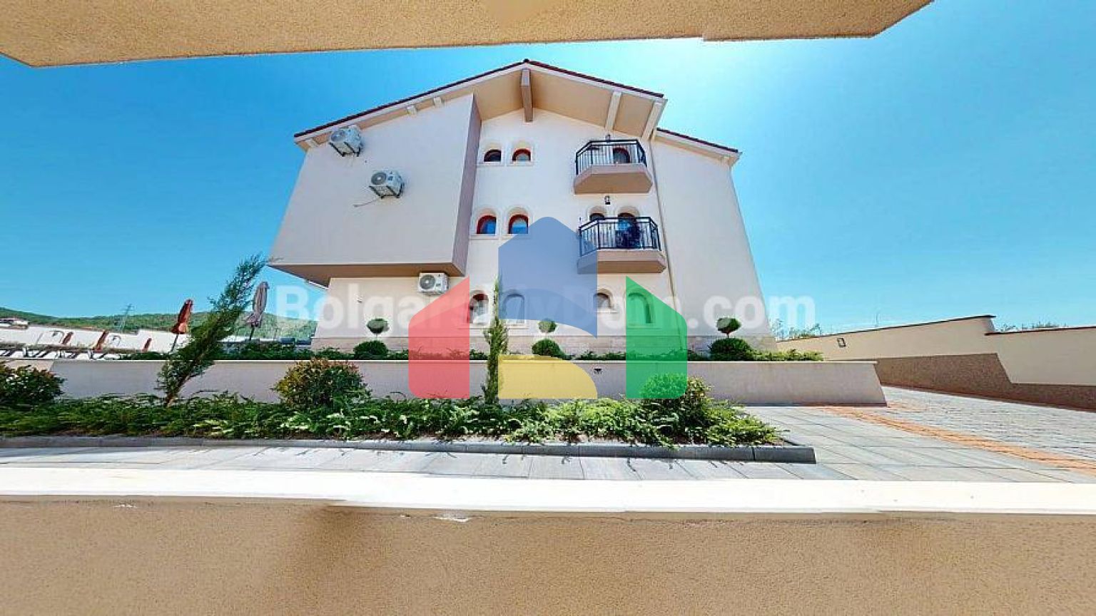 Двокімнатна квартира в Гранд Вілладж