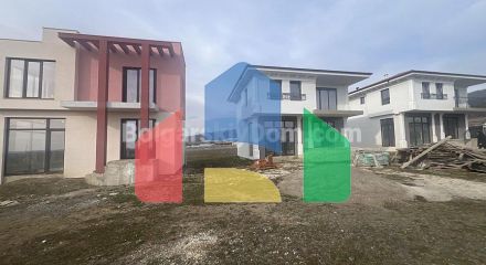 Котеджі в новому комплексі Сохо Вілідж