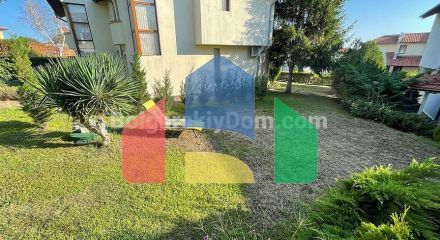 Будинок в Алмонд Хілл Віллас