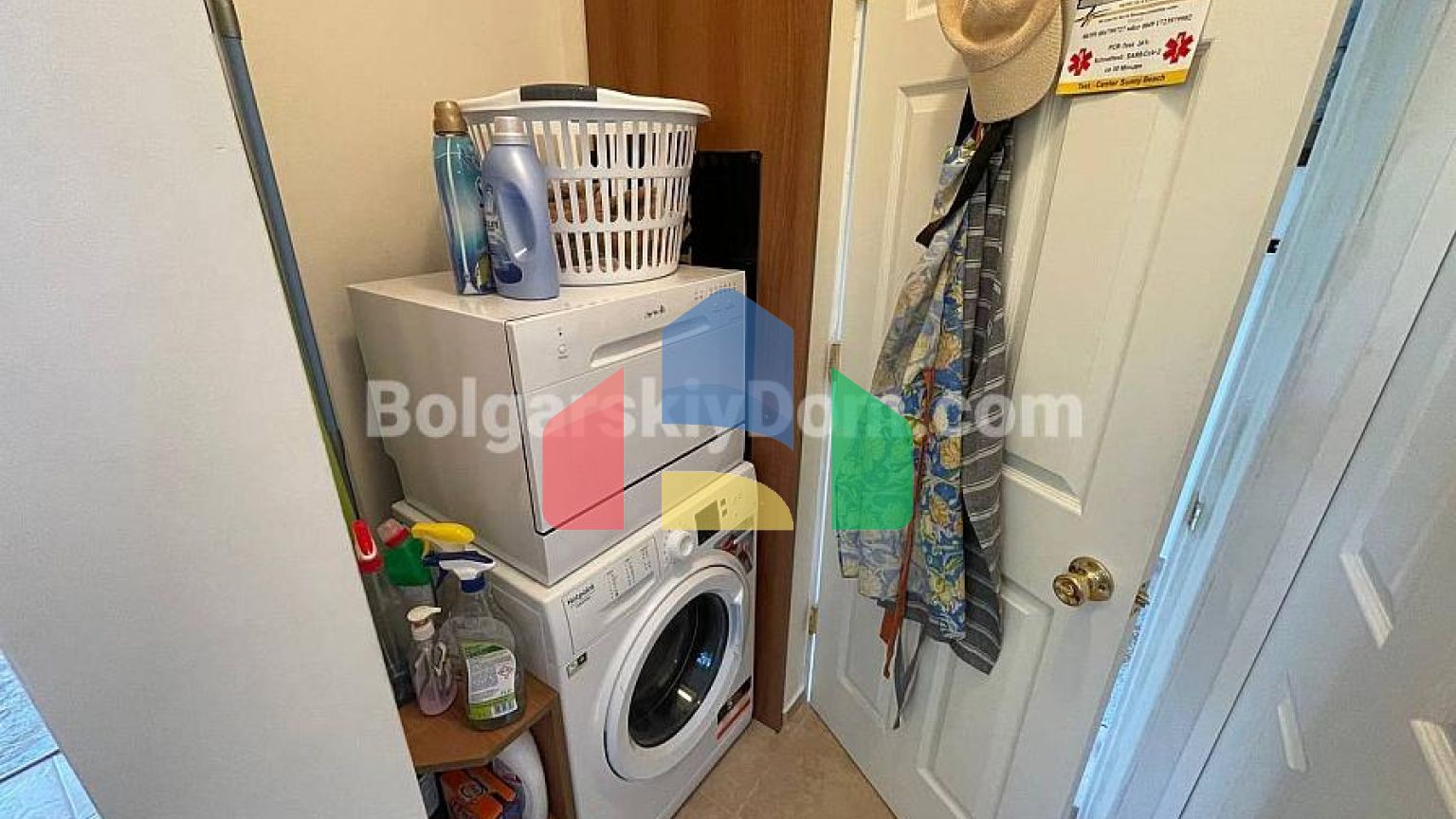 Будинок в Алмонд Хілл Віллас