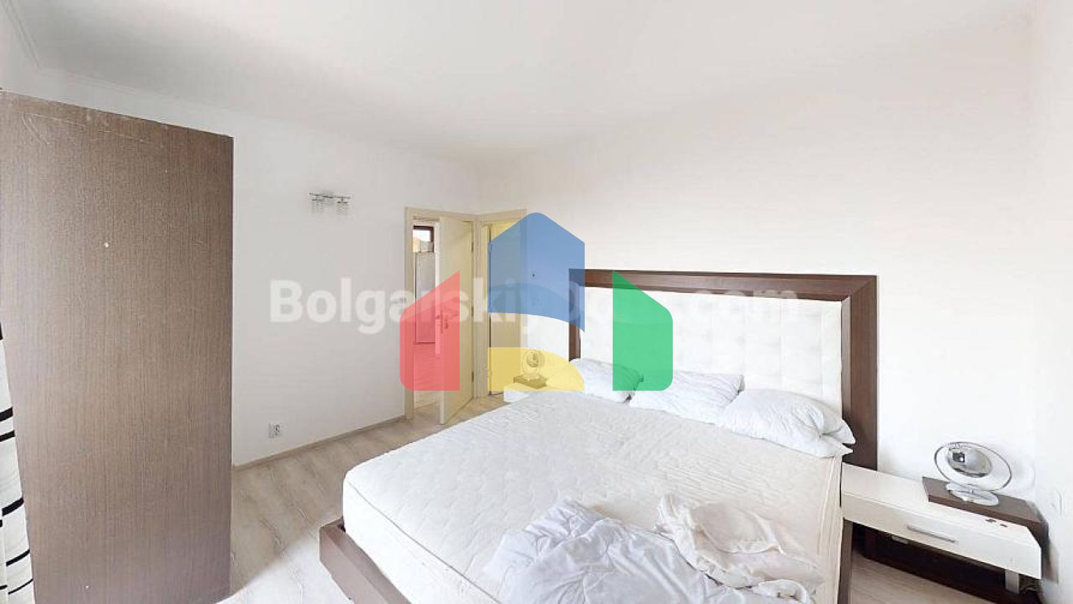 Трикімнатна квартира в Бей В'ю Віллас