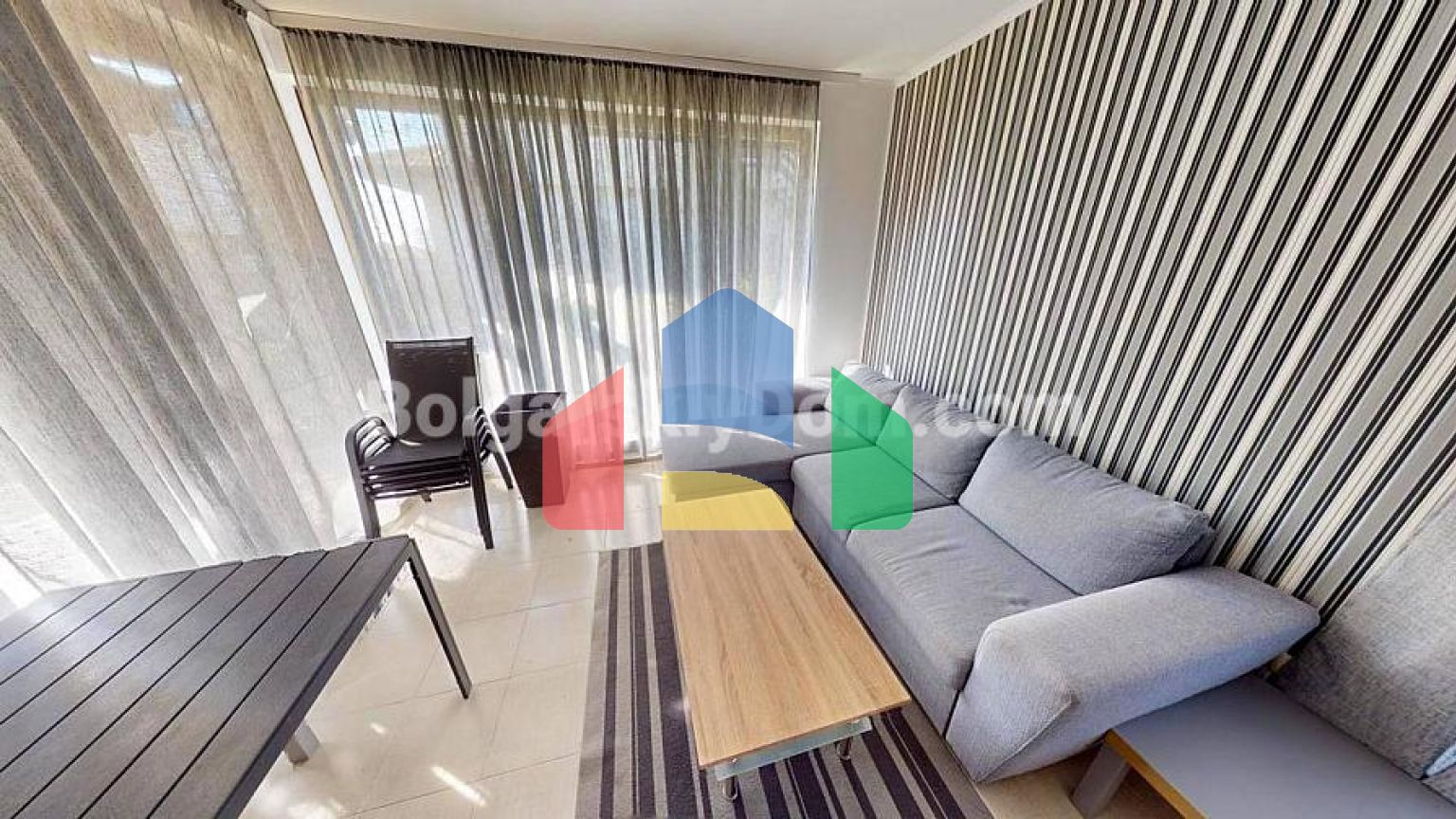 Трикімнатна квартира в Бей В'ю Віллас