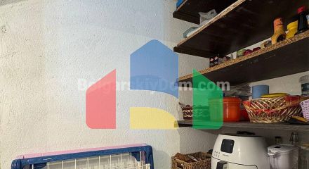 Двухэтажный дом в Кошарица