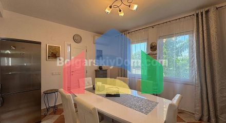 Двухэтажный дом в Кошарица