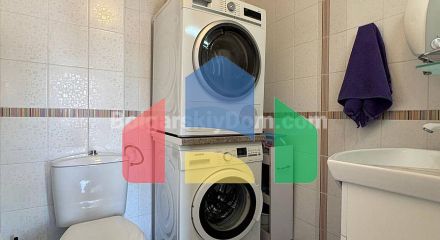 Двухэтажный дом в Кошарица