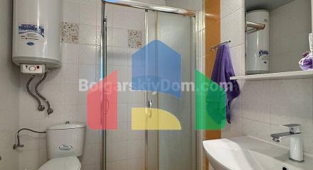 Двухэтажный дом в Кошарица