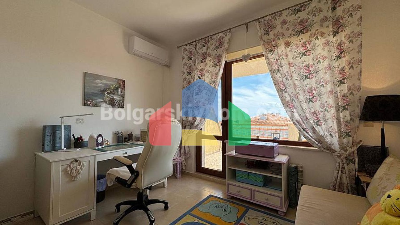 Двухэтажный дом в Кошарица