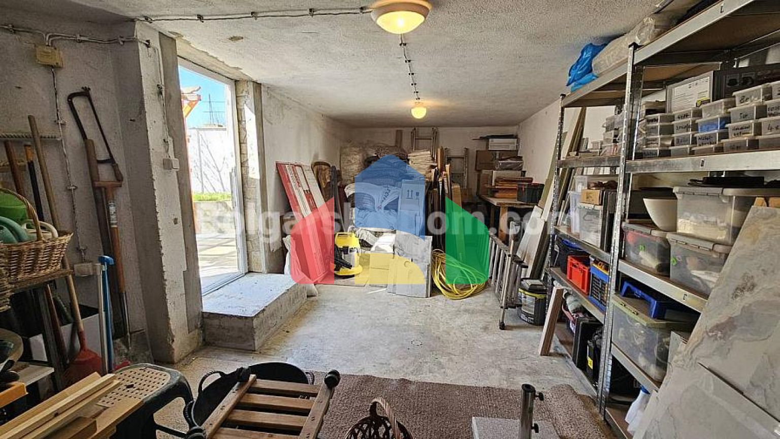 Двухэтажный дом в Кошарица