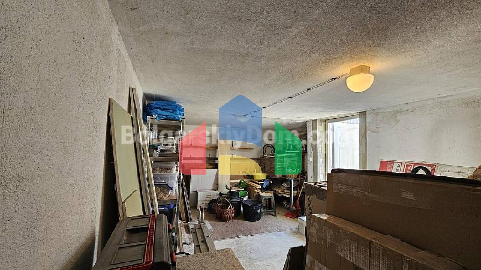 Двухэтажный дом в Кошарица