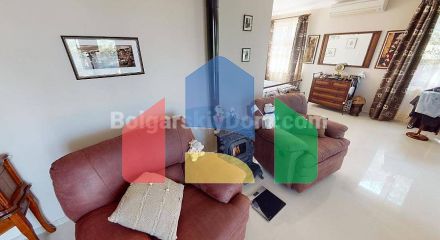 Дом в Кошарице