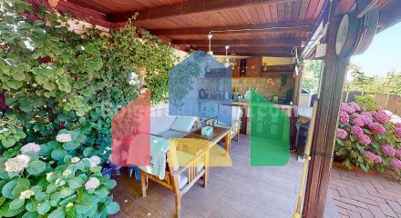 Дом в Кошарице