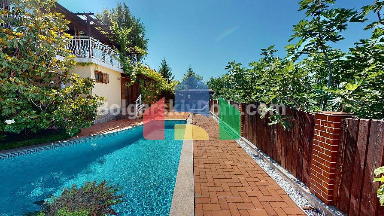 Дом в Кошарице