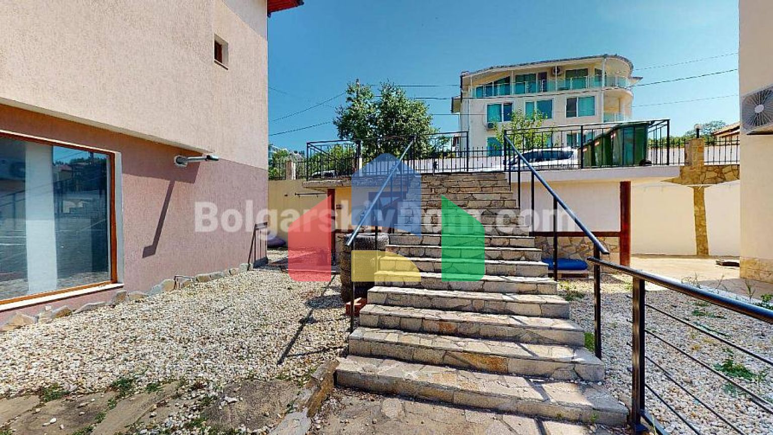 Дом в Кошарице