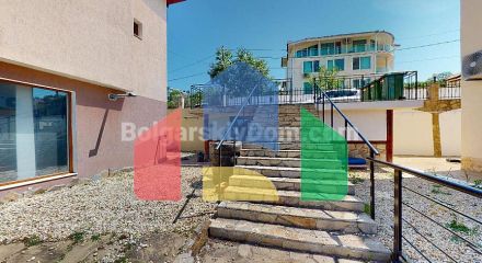 Дом в Кошарице