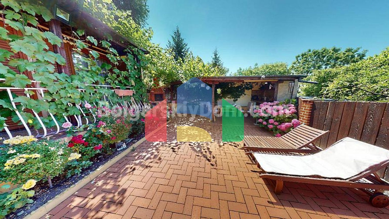 Дом в Кошарице