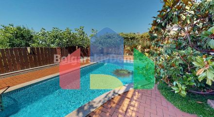 Дом в Кошарице