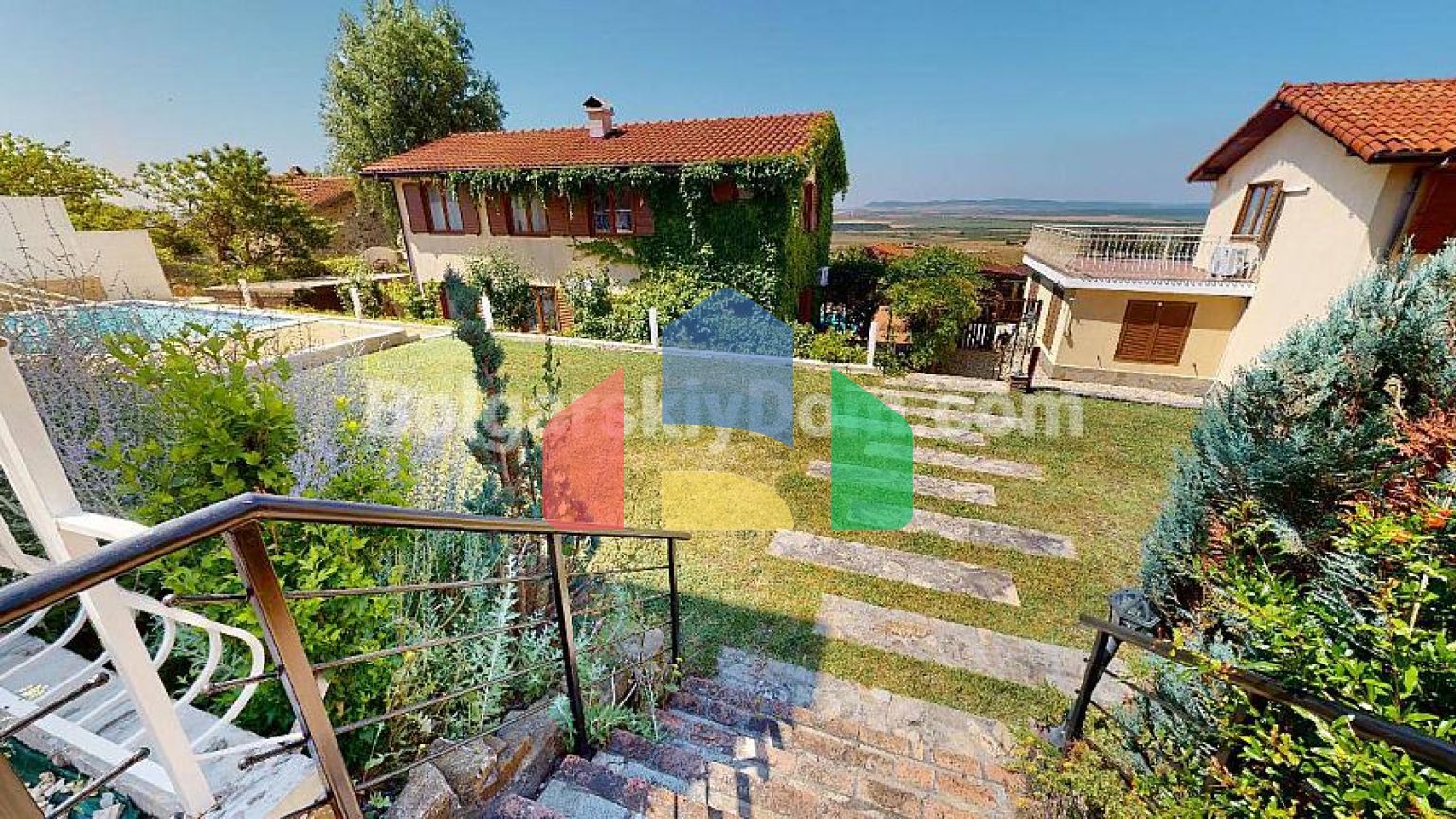 Дом в Кошарице