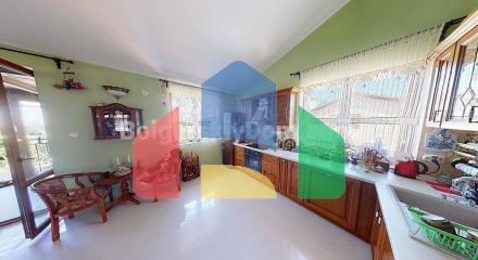 Дом в Кошарице