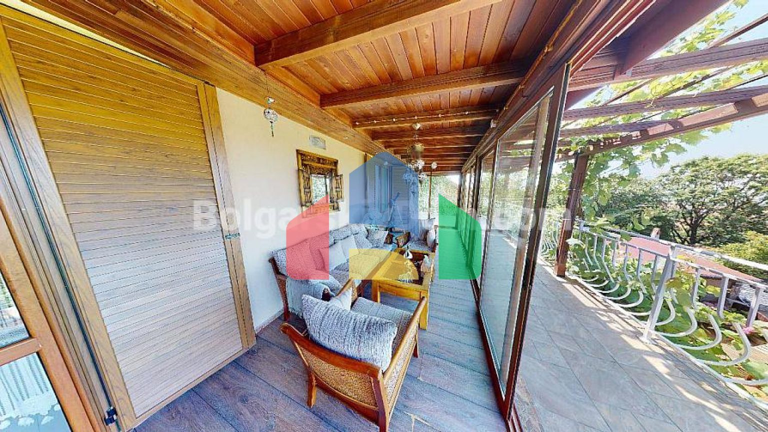 Дом в Кошарице