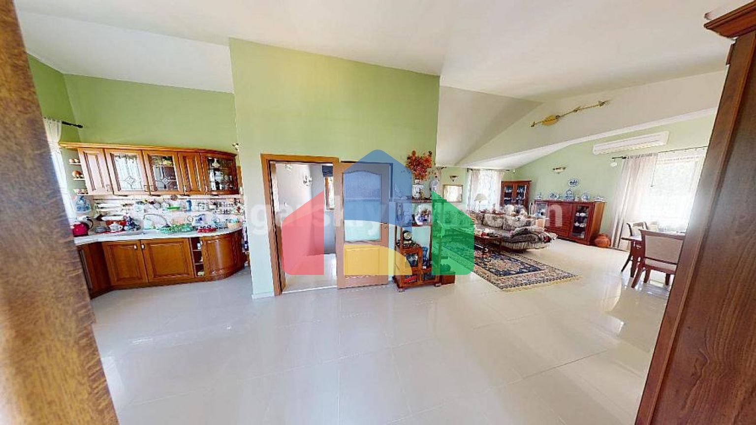 Дом в Кошарице