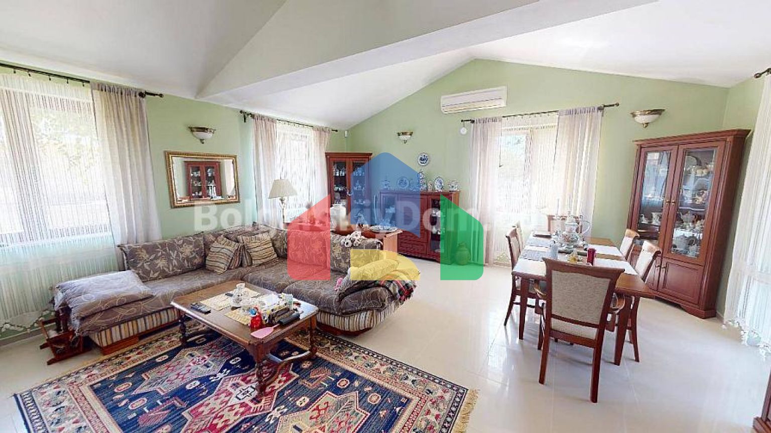 Дом в Кошарице