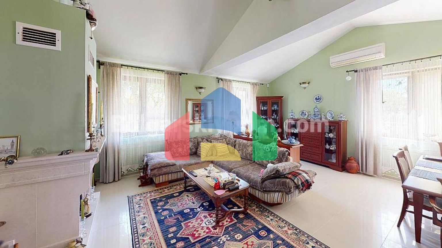 Дом в Кошарице