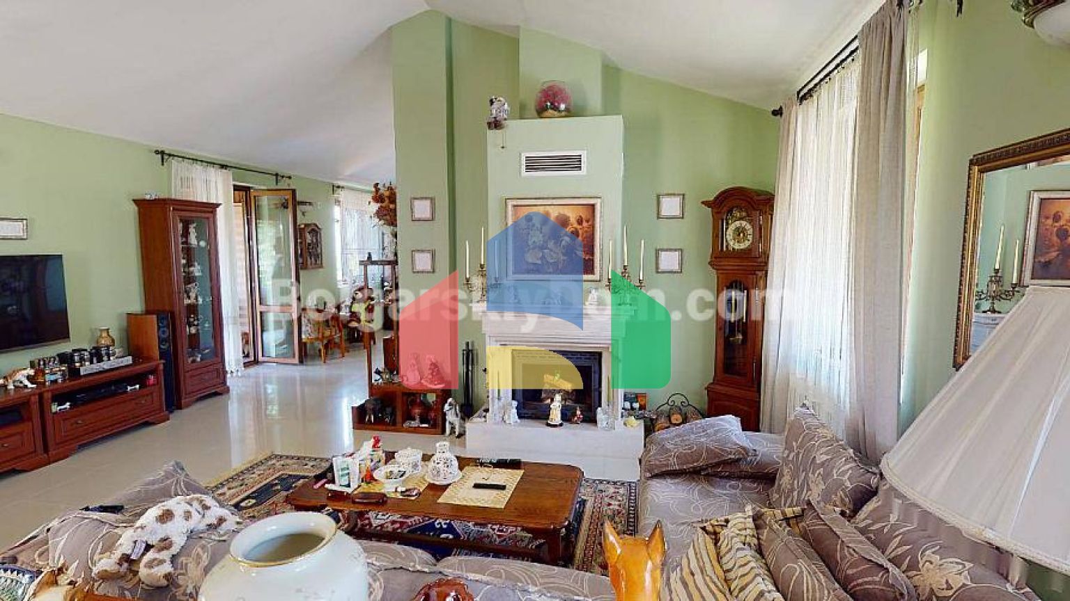 Дом в Кошарице