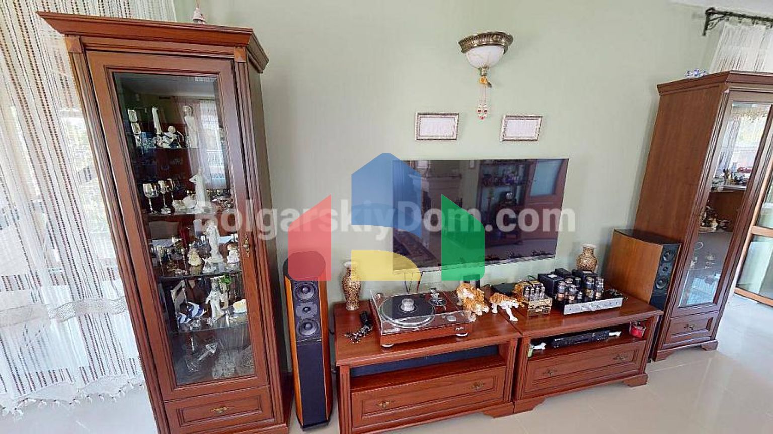 Дом в Кошарице