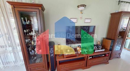 Дом в Кошарице