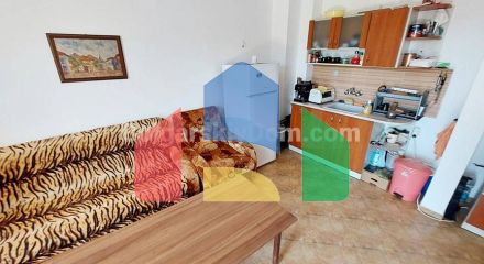 Двокімнатна квартира в Аркіті