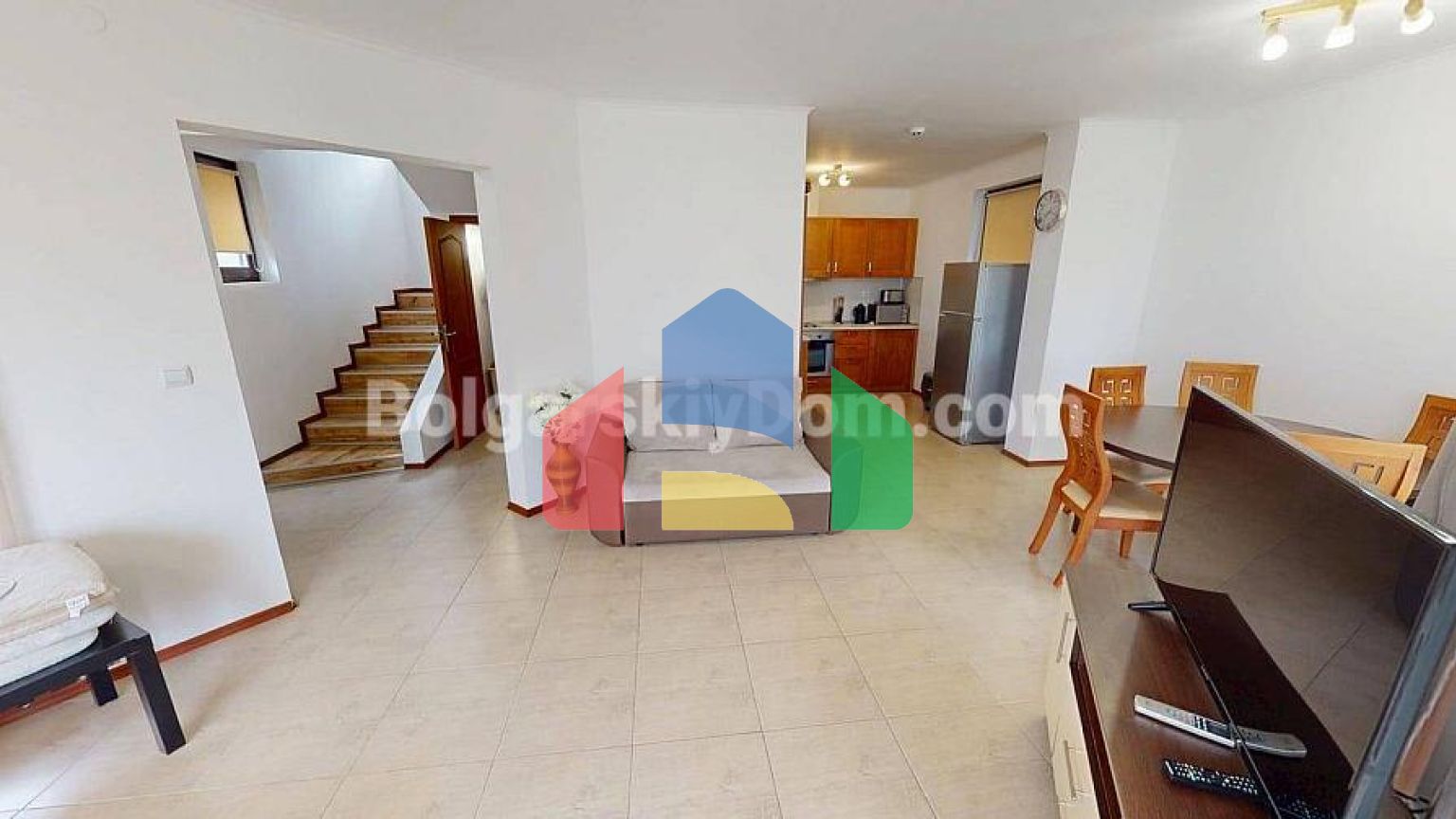 Чотирикімнатна квартира в Бей В'ю Віллас