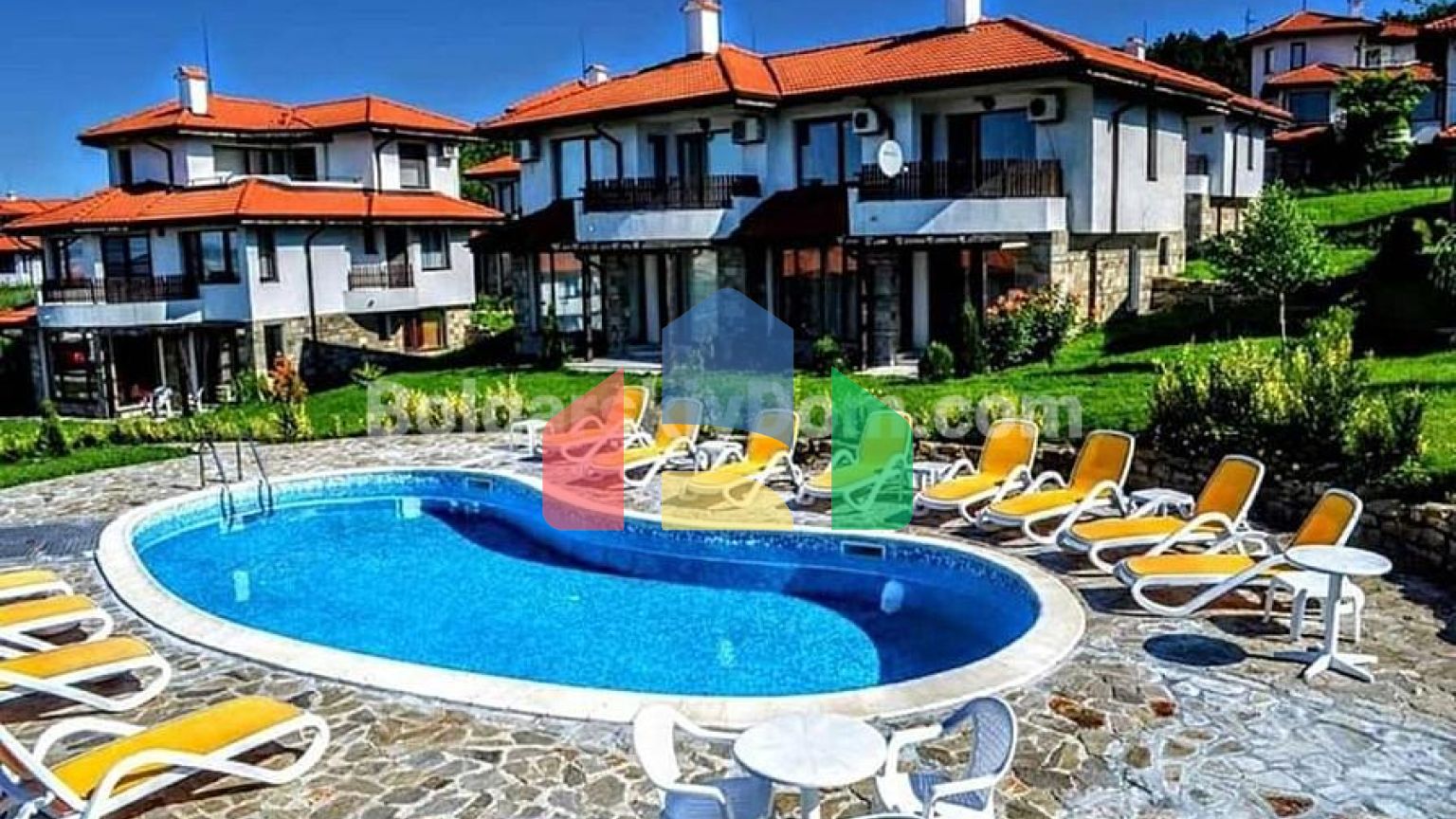 Двокімнатна кваріра в Бей В'ю Віллас