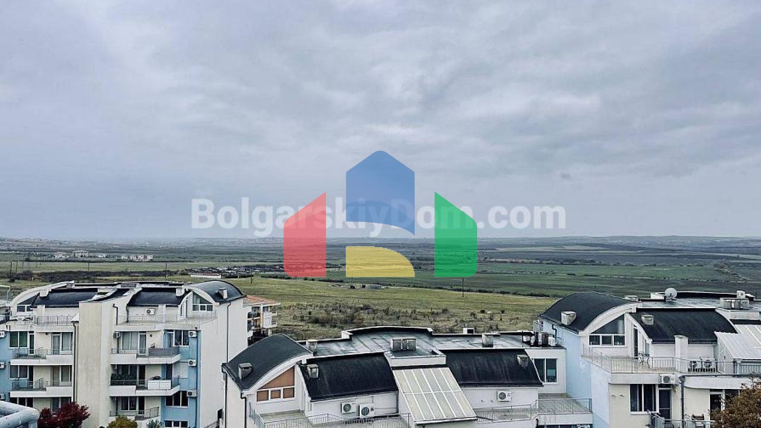 Двокімнатна квартира в Сансет Кошариця