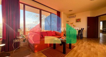 Чотирикімнатна квартира в Санні Хаус