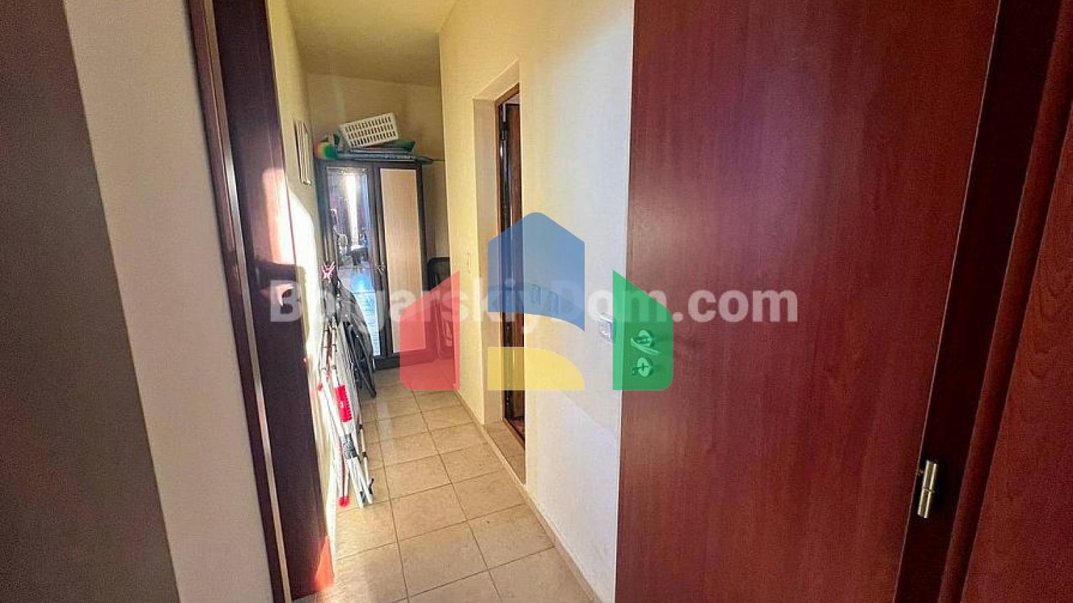 Чотирикімнатна квартира в Санні Хаус