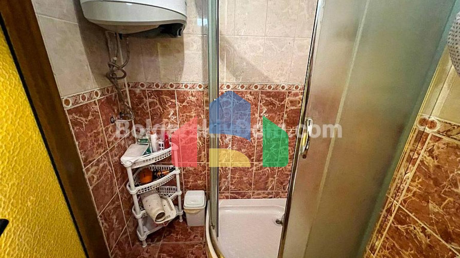 Чотирикімнатна квартира в Санні Хаус