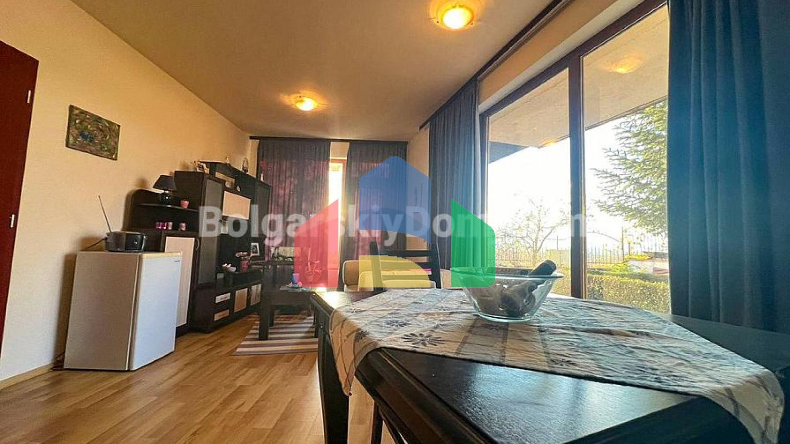 Чотирикімнатна квартира в Санні Хаус