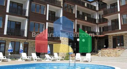 Чотирикімнатна квартира в Санні Хаус