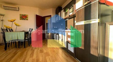 Чотирикімнатна квартира в Санні Хаус