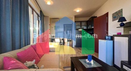 Чотирикімнатна квартира в Санні Хаус