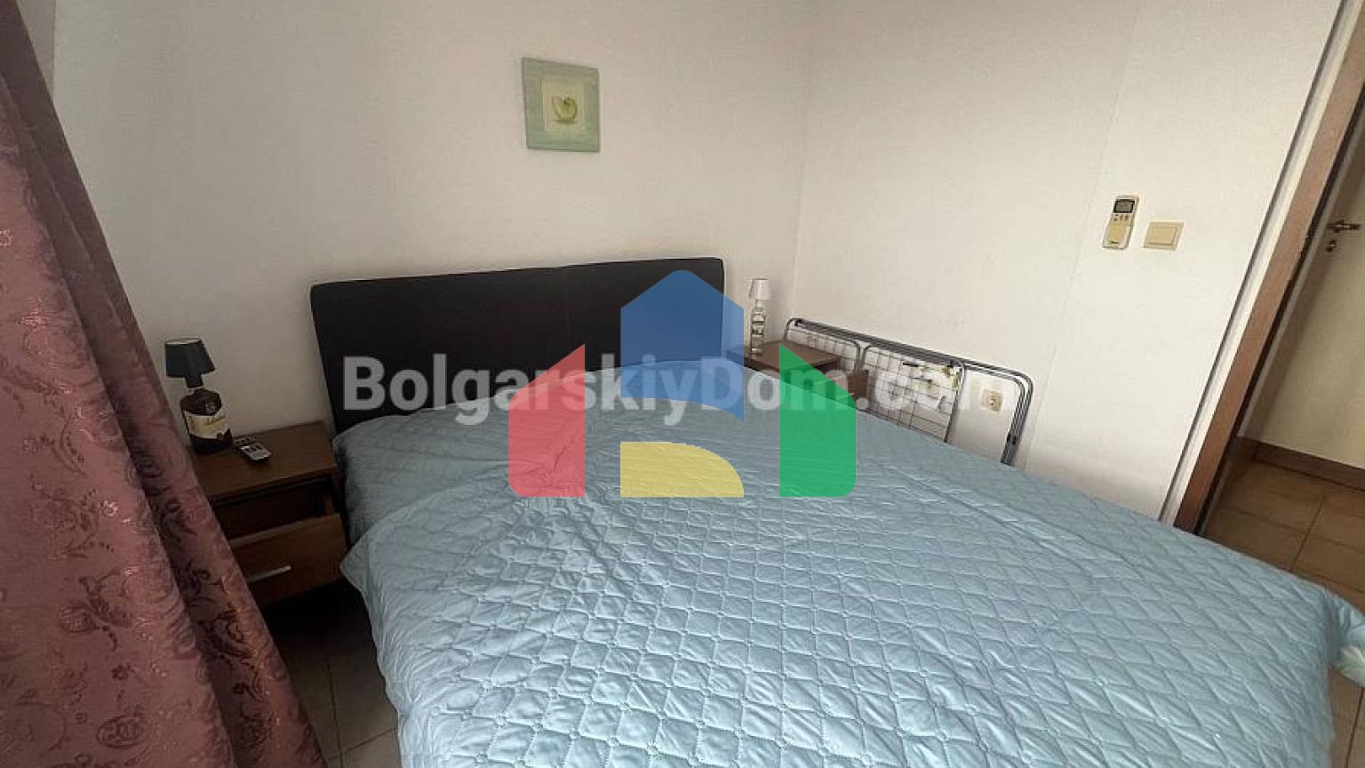 Трикімнатна квартира в Несебр В'ю