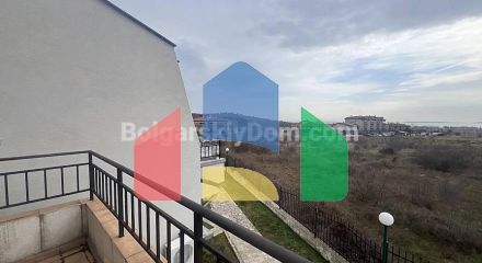 Трикімнатна квартира в Несебр В'ю